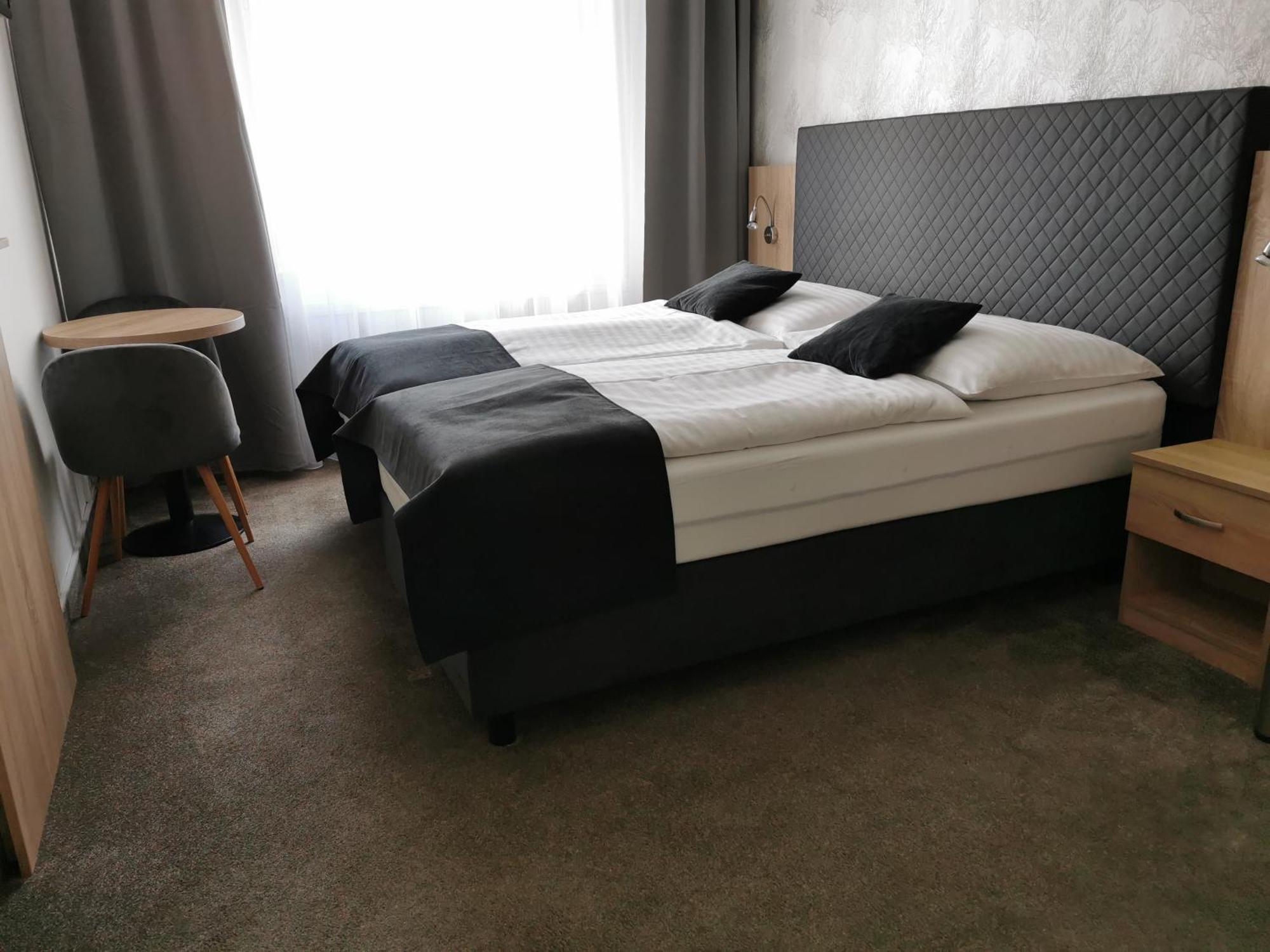 Penzion Ema B&B ปรอสเกออฟ ห้อง รูปภาพ